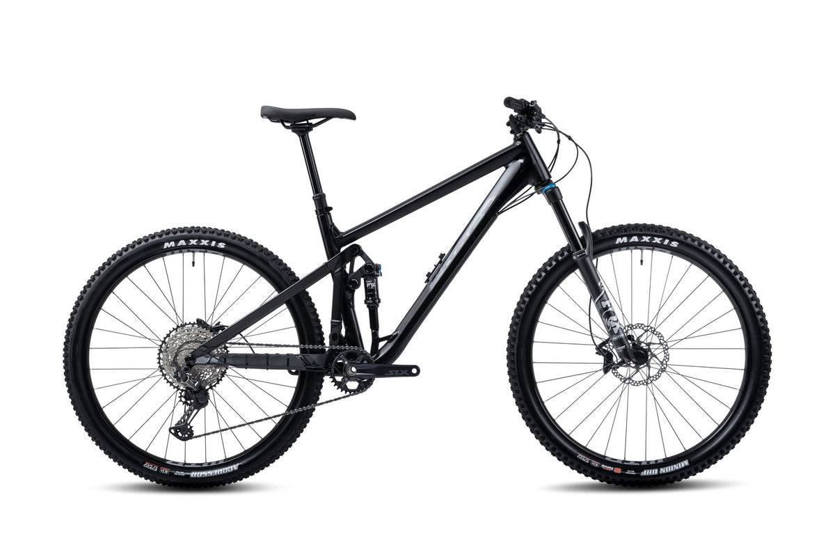 Ghost RiotTrail AL U Essential uni  black / black - matt/glossy